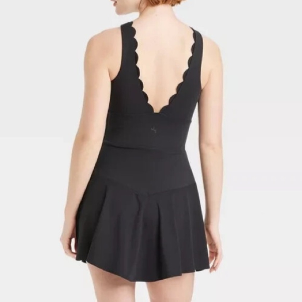 JoyLab Women's Scallop Detail Active Dress Black Size XS
